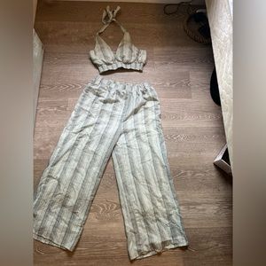 Lulu’s medium matching two piece